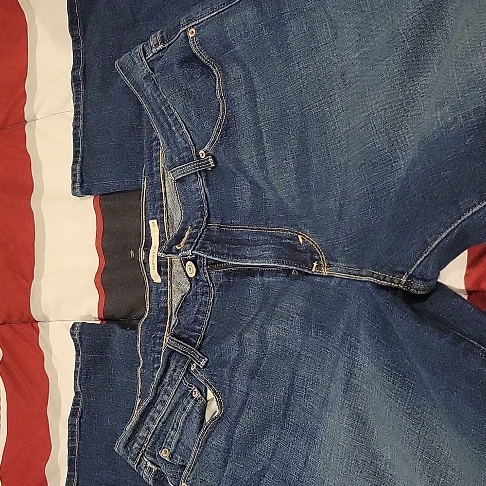 Jeans - Picture 2 of 4